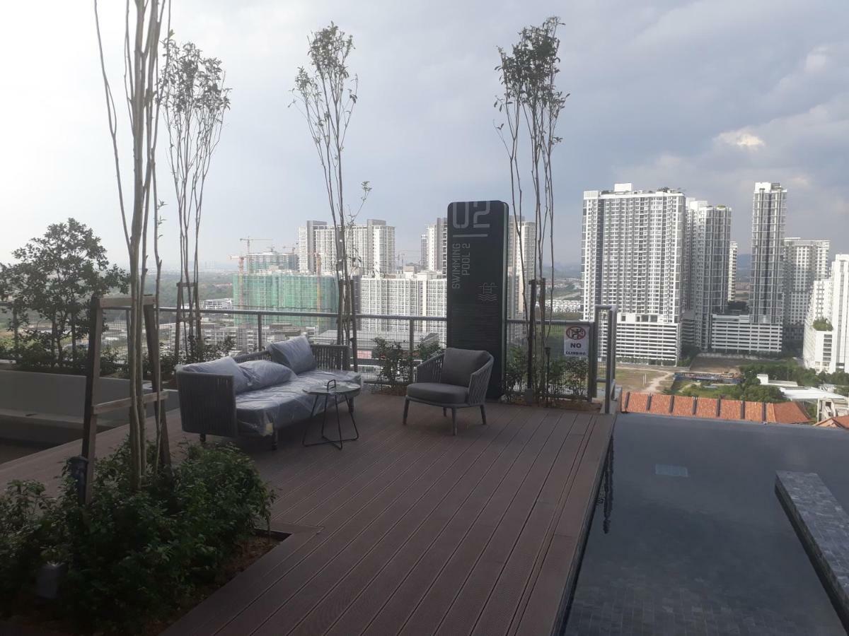 סיברג'איה Mufasa Suites At Tamarind Suites With Wifi Netflix Coway Level 8 מראה חיצוני תמונה