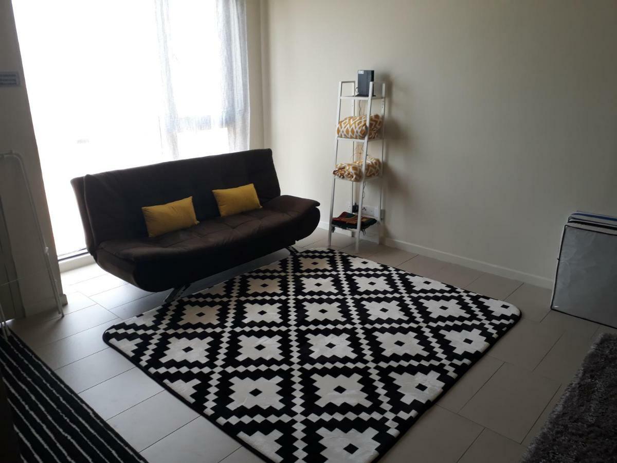 סיברג'איה Mufasa Suites At Tamarind Suites With Wifi Netflix Coway Level 8 מראה חיצוני תמונה